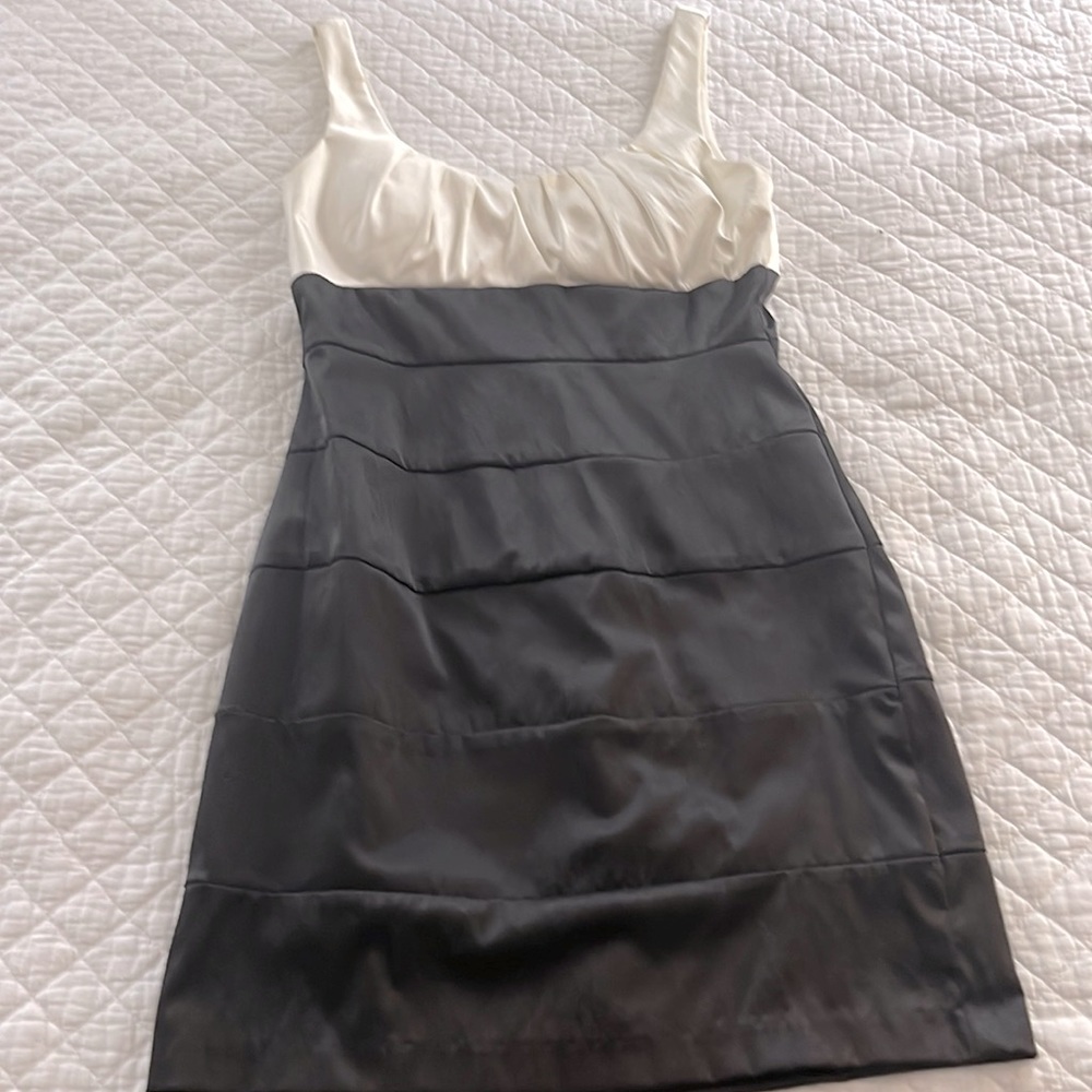 Black white satin dress. Size 7/8.